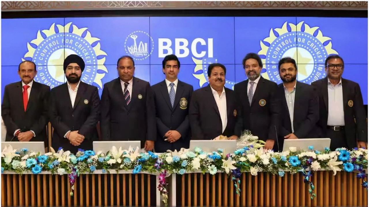 मिथुन मानहास बने BCCI के नए अध्यक्ष, जम्मू‑कश्मीर से इतिहास रचा